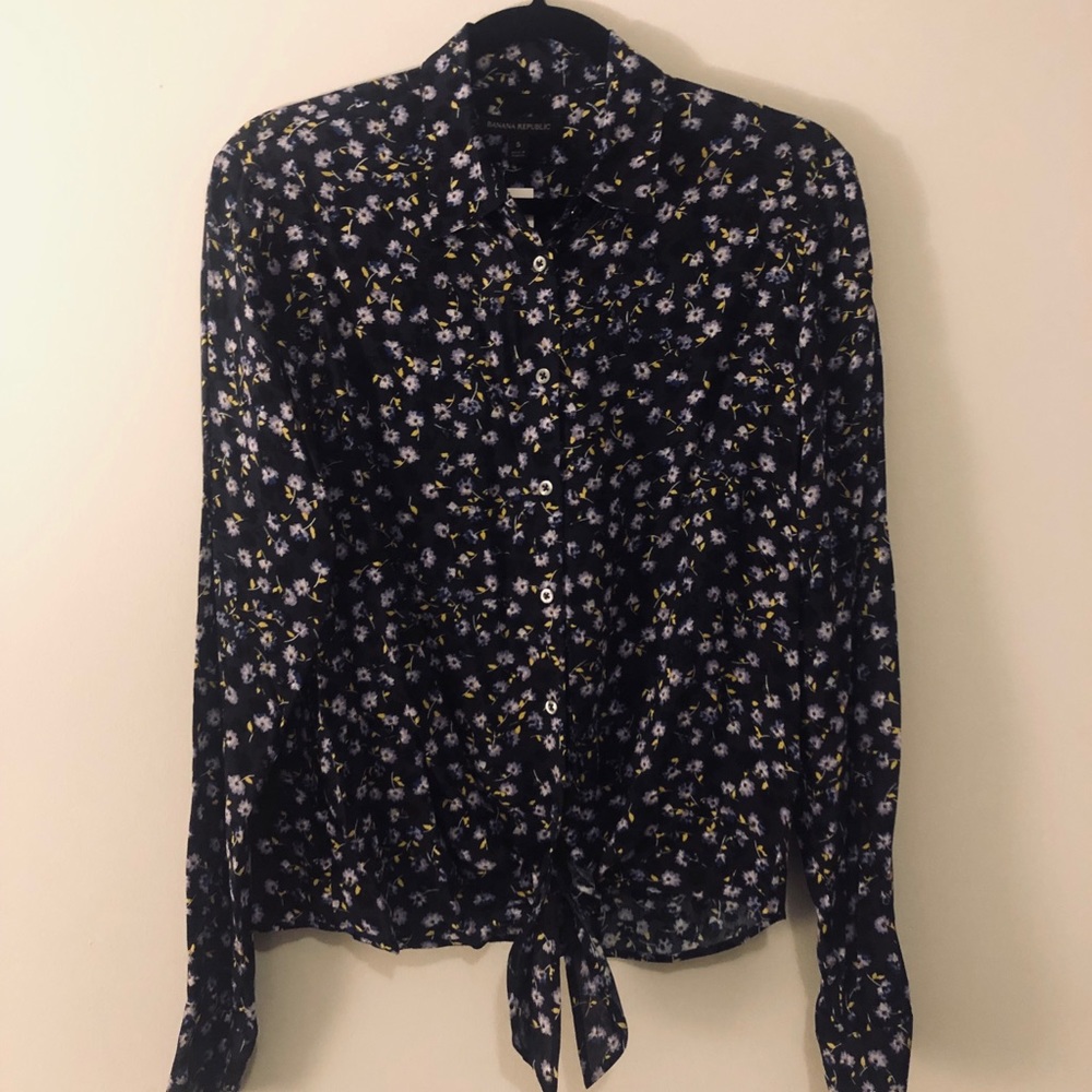 NWT Banana Republic Dillon Floral Tie Front Blouse